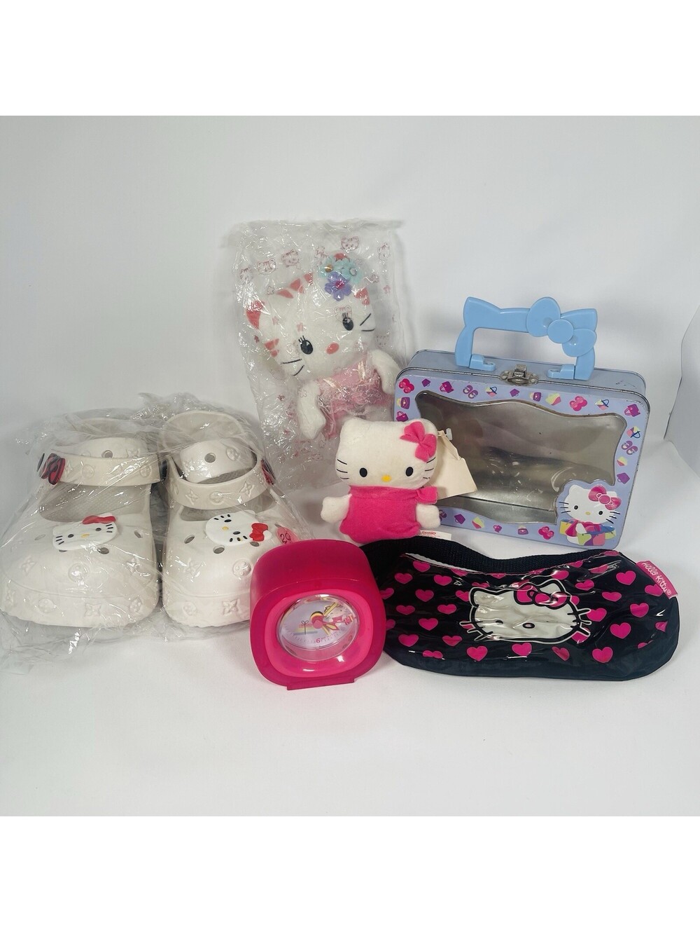 Vintage Y2K Hello Kitty Collectible Lot 2005 Tin Lunch Box Alarm Clock Plush
